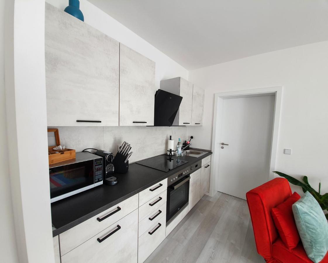 Pb Ferienwohnungen - Fewo 6 - Stilvoll Eingerichtetes Apartment Im Herzen Senftenbergs Exterior foto